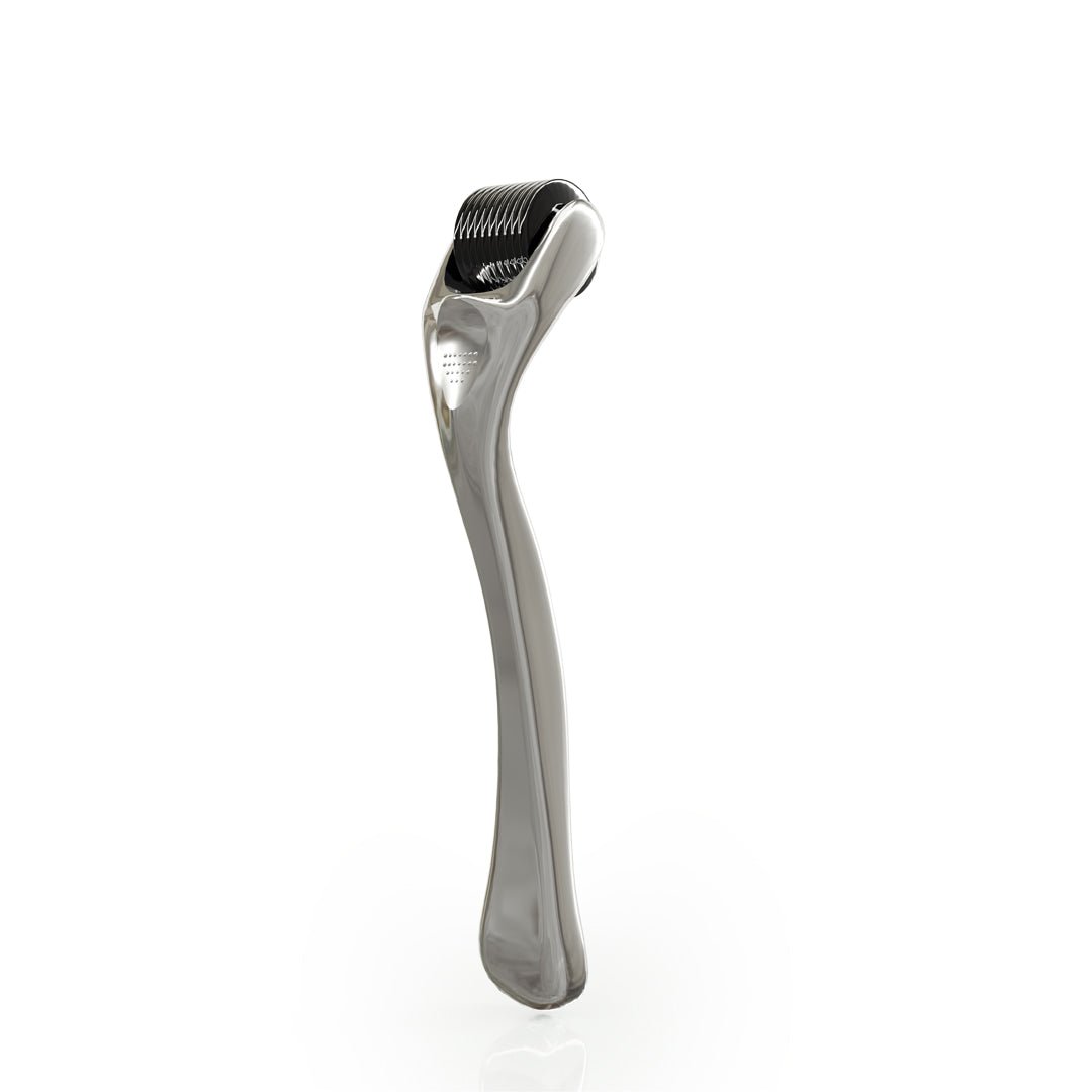 LIP BOOSTING DERMA ROLLER®